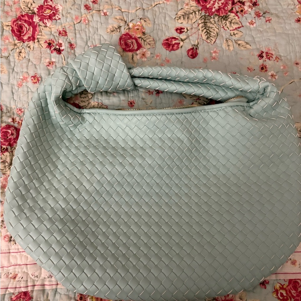 Melie Bianco Woven Light Green Shoulder Bag